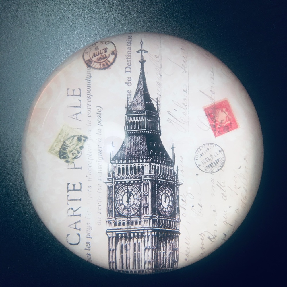 Pier one Imports Paperweight- 5” diameter